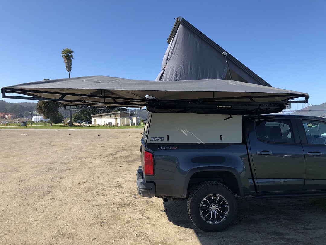 awning with panels shut