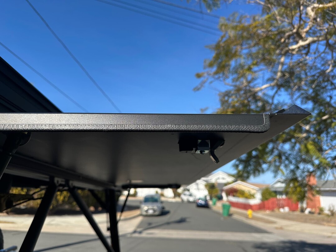 Edge trim