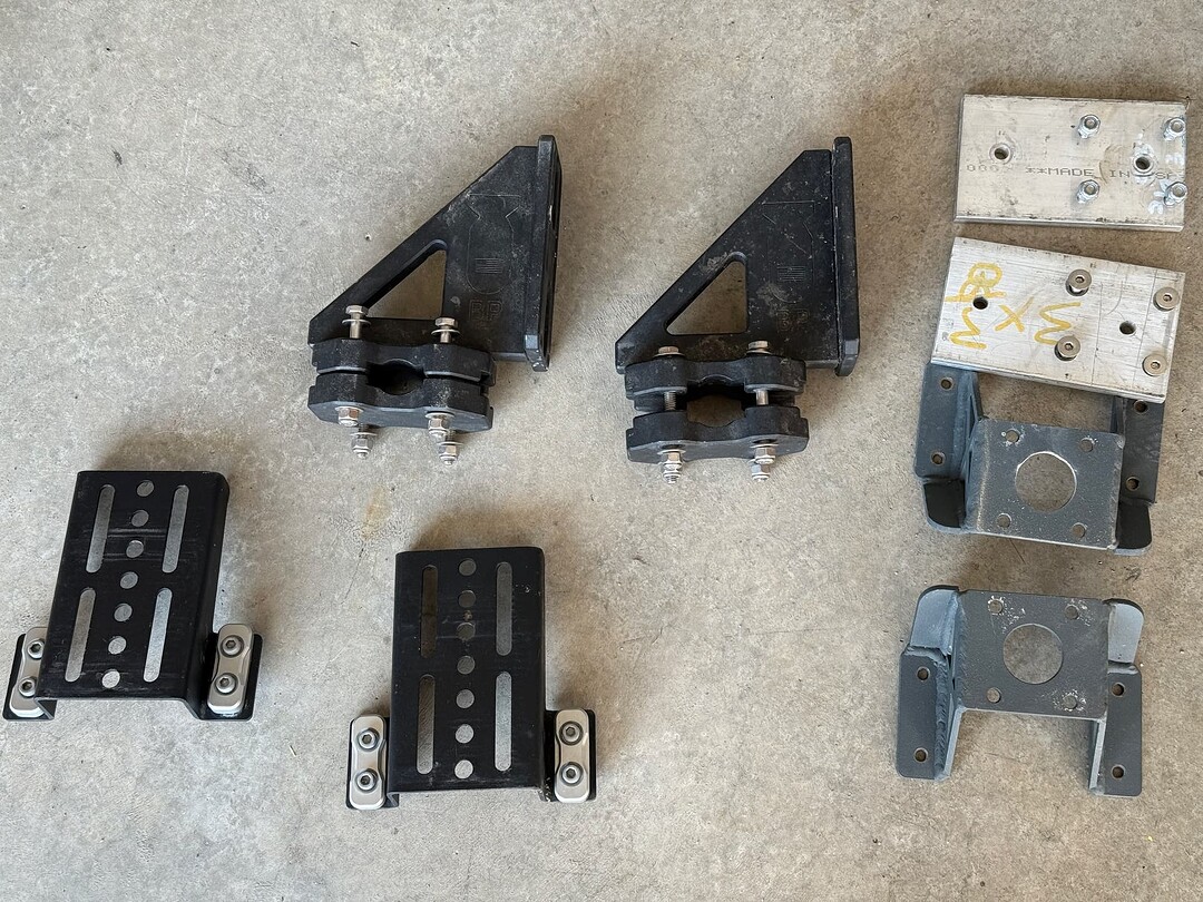Awning_Brackets_3590