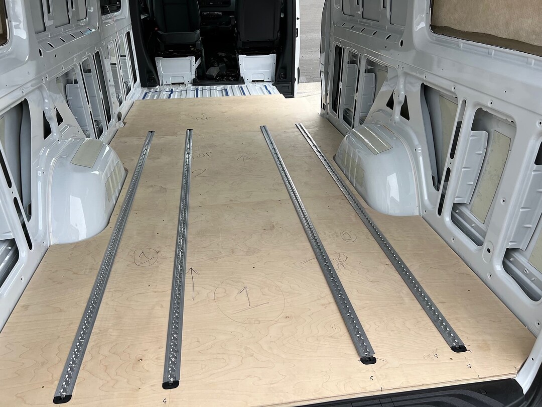 Sprinter Van Floor 3