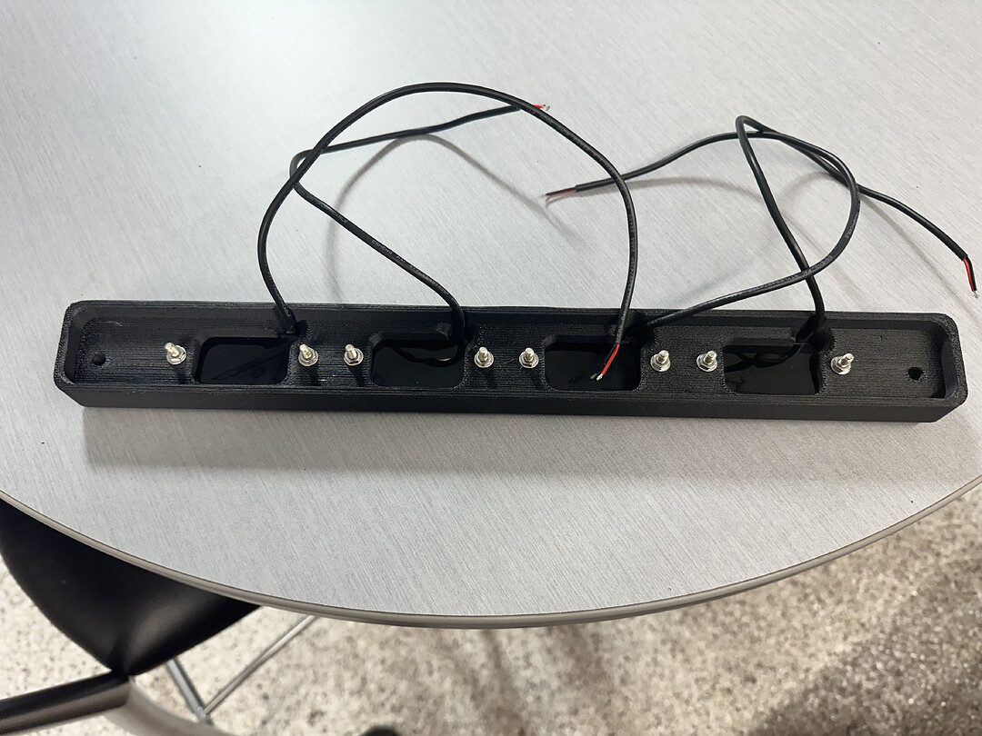 EDF734C8-F99C-490A-87B6-963FD7E9F38E